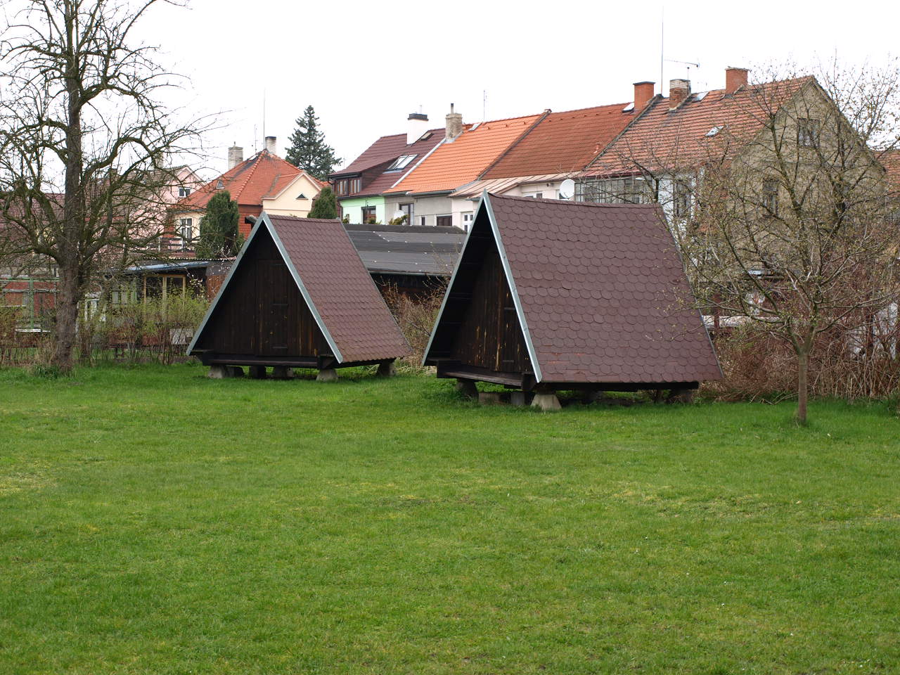 Školní pozemek